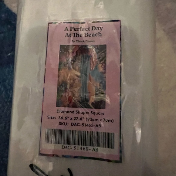 Diamond Art Club White Craft Roll - Picture 2 of 3